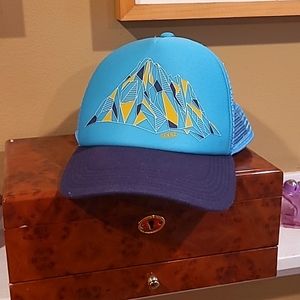 Keen trucker cap